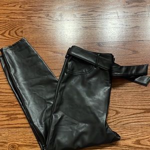 ABERCROMBIE & FITCH ultra high rise super skinny ankle faux leather pants blk XL